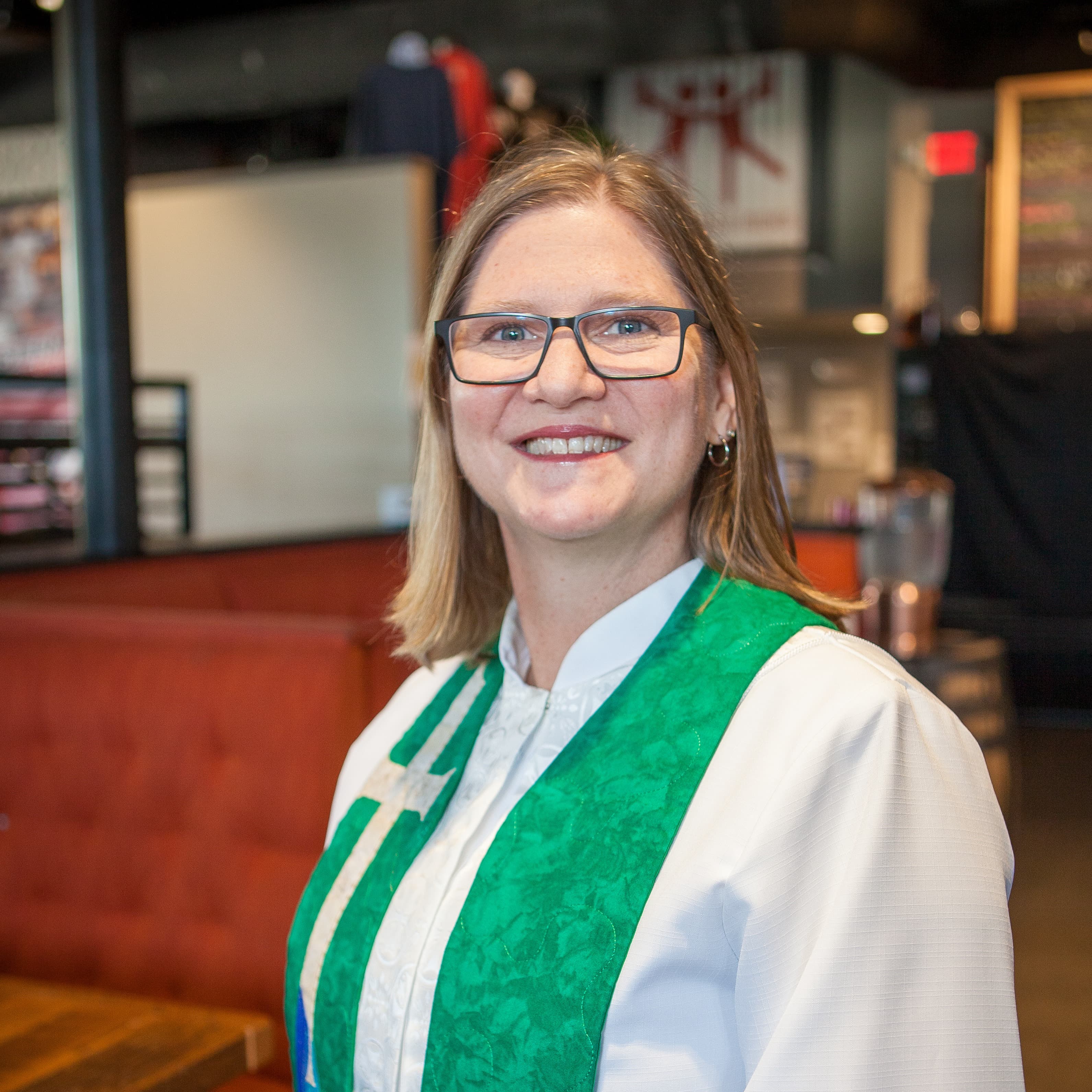 Laura teaching at Bethany Covenant Church